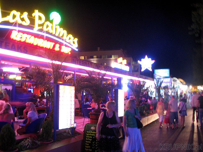 Las Palmas Restaurant. Mnóstwo klubów i tutaj można tańczyć oraz spożywać ...