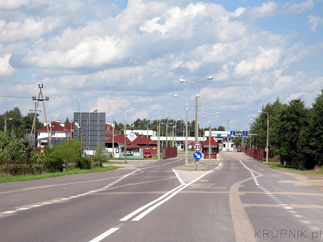 Przejście graniczne w Ogrodnikach (litewska nazwa Lazdijaj). Oczywiście jest to ...