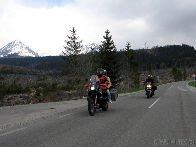Motocykliści w górach - KTM Adventure w górach