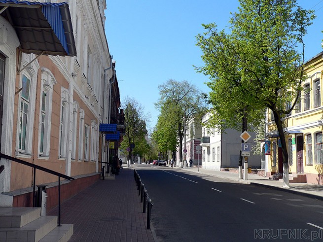 Ulice i stare kamieniczki Pińska