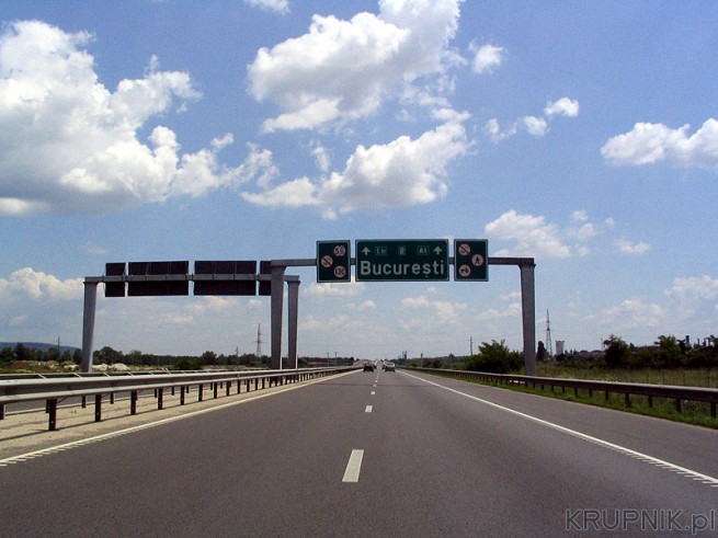 Następnie kierujemy się na Pitesti. W 2009 roku otwarto autostradę omijającą ...