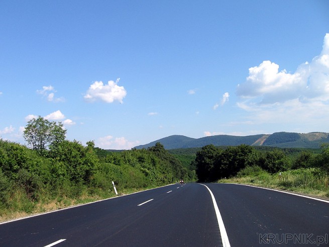 Drogi na Węgrzech są w bardzo dobrym stanie. Większość dróg ma nowy asfalt ...