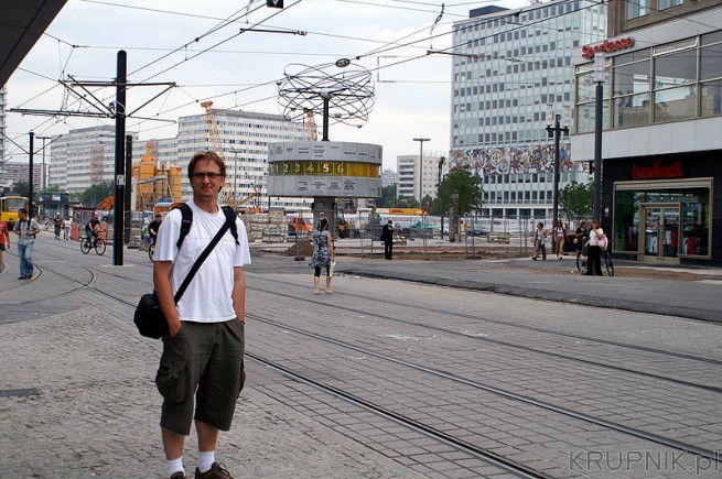 Zegar Urania na Alexanderplatz - w dobie czasów transformacji miejsce intensywnej ...