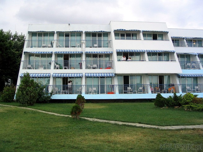 Hotel Helios Beach w Obzor 59 euro za noc, wygląda jak ośrodek wypoczynkowy Zakładów ...