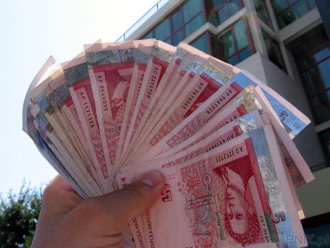 Waluta w Bułgarii to Lewa Bułgarska (BGN). Kosztuje około 1,85PLN. Do Bułgarii ...